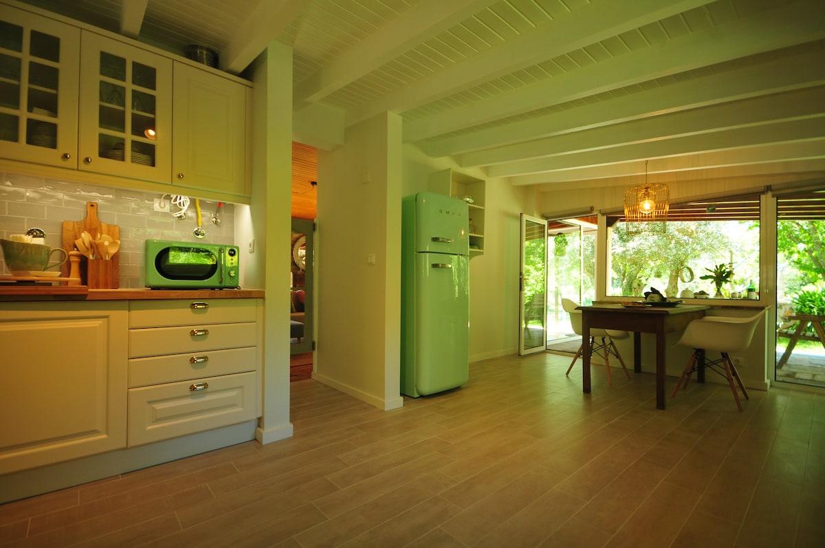 Cocina con frigorífico Smeg