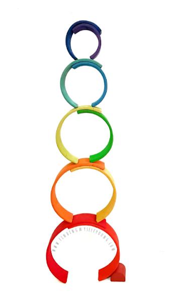 Grimms tall circle stack