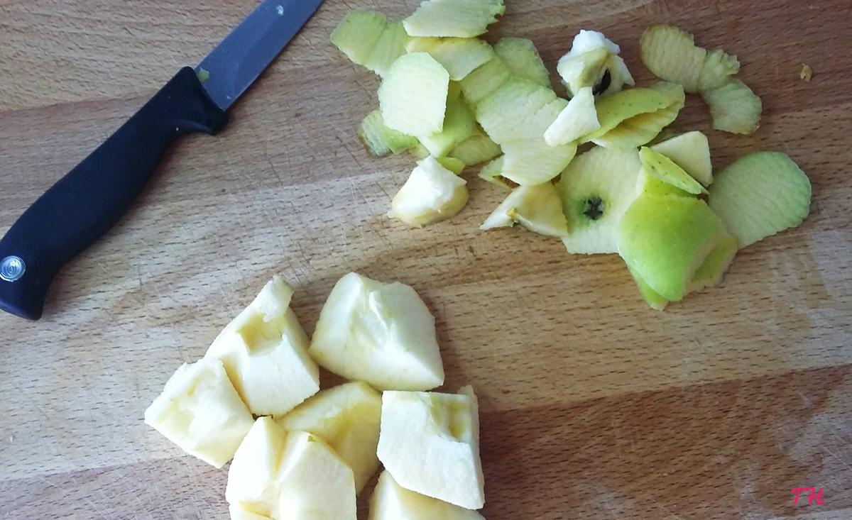 Galletas de manzana y canela para perros