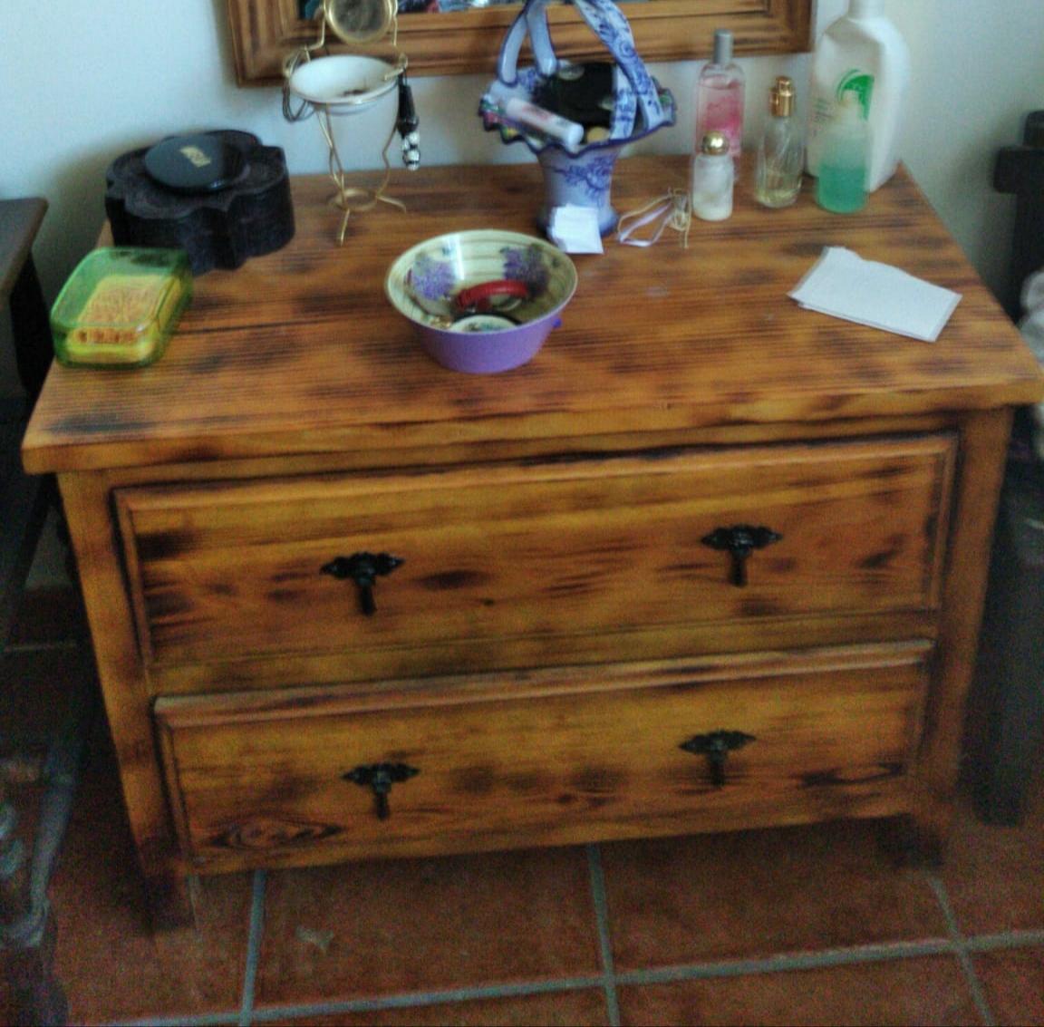 como transformar un mueble cstellano, muy fácil en solo dos pasos