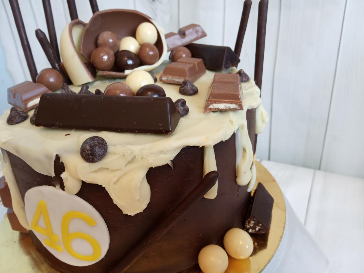 Detalle drip cake chocolate