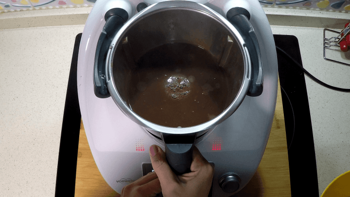 Chocolate fácil a la taza con Thermomix.