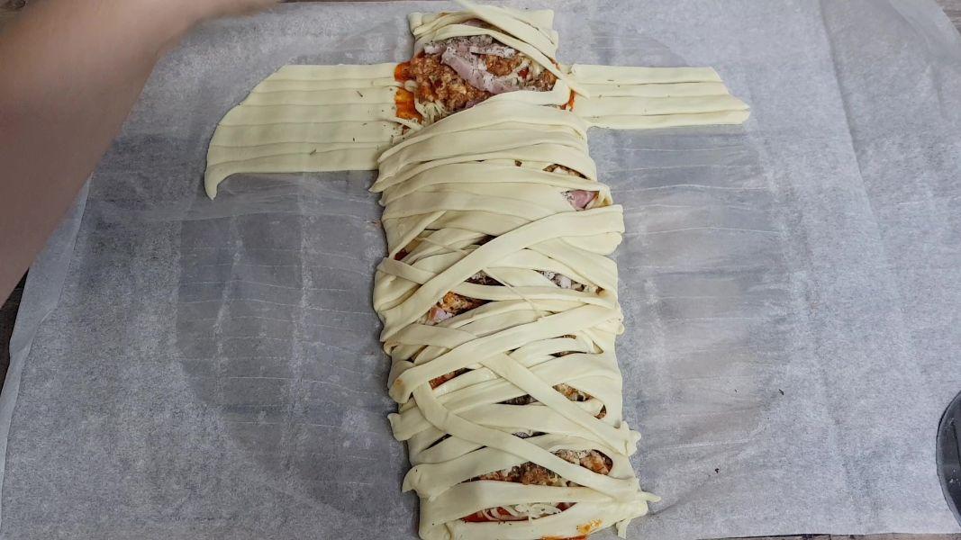 Pizza momia para halloween