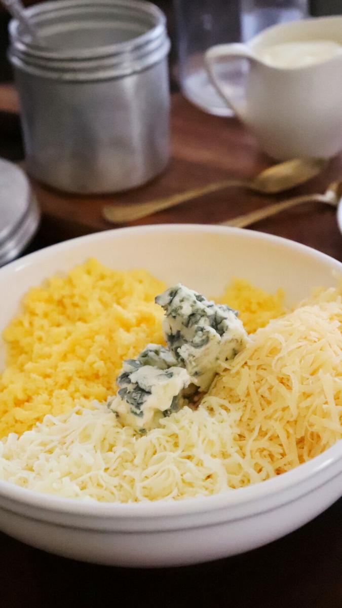 salsa 4 quesos pastas roquefort mozzarella cheddar