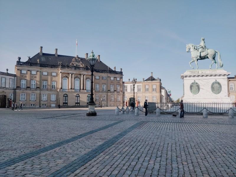 Qué ver en Copenhague, Palacio de Amalienborg