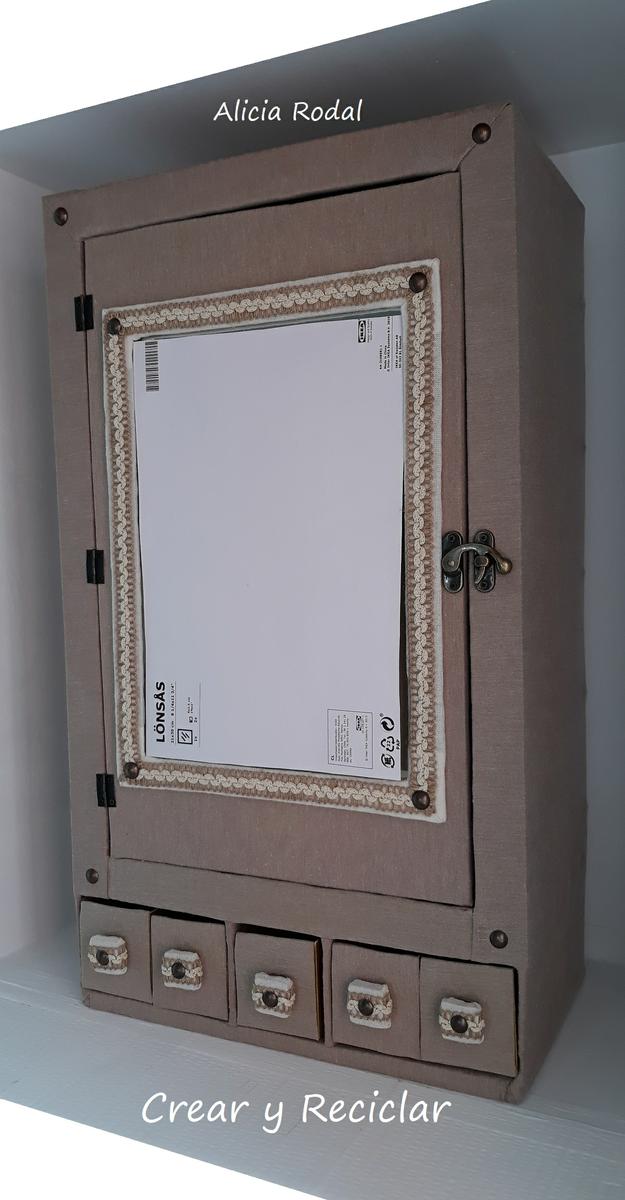 Cómo hacer un MUEBLE armario organizador con puerta y espejo, con un HUACAL o caja de madera Diy 