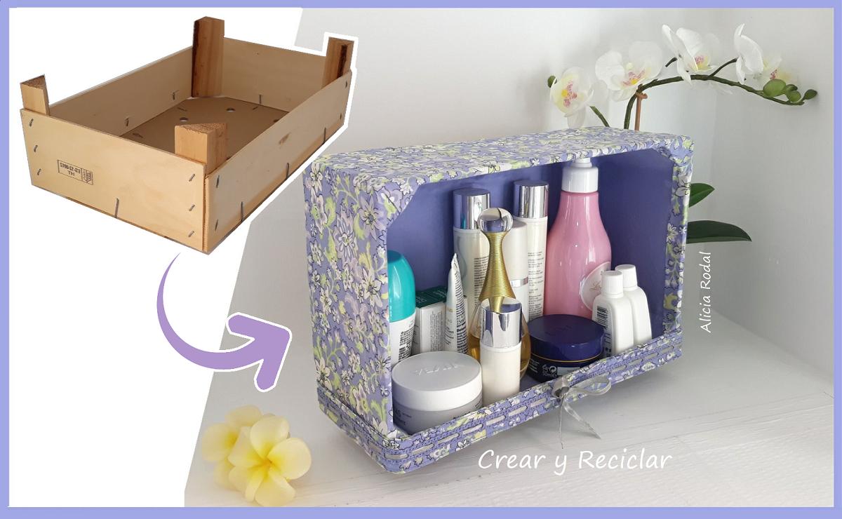 Las cajas de madera donde vienen las frutas y verduras, son tan versátiles que podemos hacer muchas cosas con ellas, algunas tan prácticas y funcionales como muebles, armarios, mesas, organizadores, etc. En este post te quiero mostrar más de 8 ideas hechas a partir de una simple caja de madera.