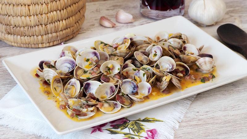 receta paso a paso almejas a la sanluqueña