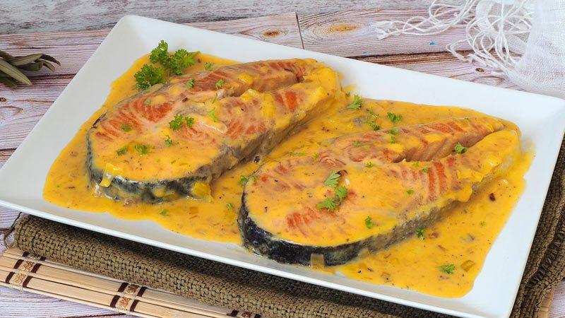 receta facil de pescado salmon con salsa cremosa de naranja