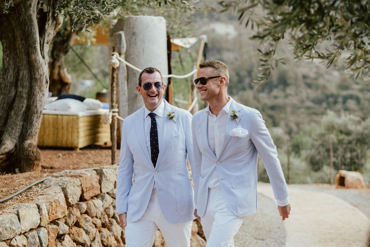 El traje de novio - Moments