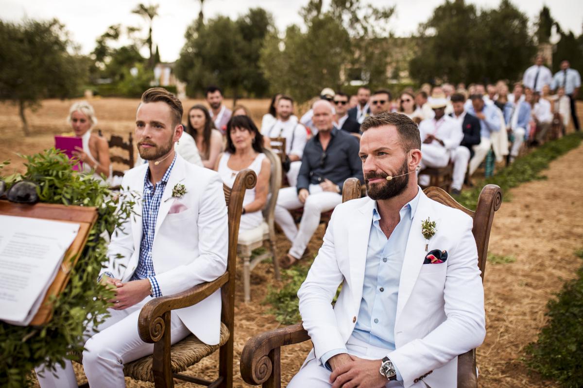 El traje de novio - Moments