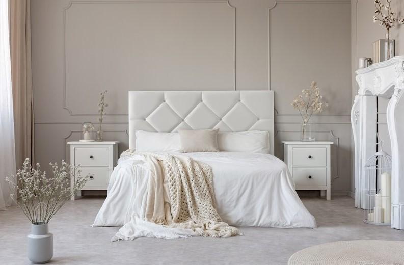 Cabecero de cama tapizado blanco