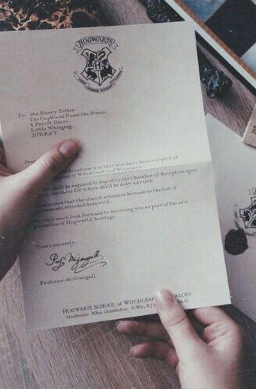 Carta de Hogwarts en español