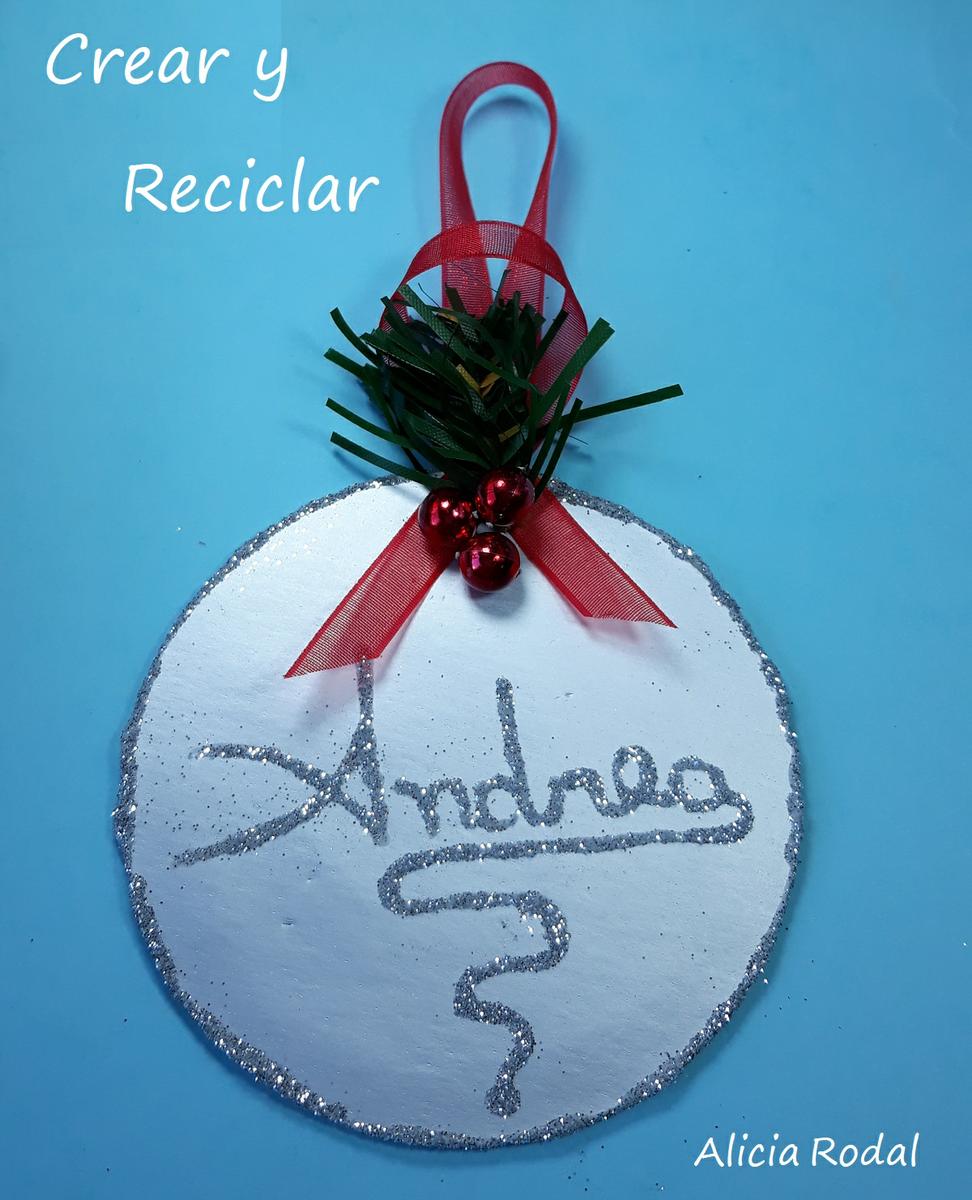 Ideas para reutilizar cajas de leche y hacer adornos o figuras decorativas para el pino navideño o árbol de Navidad