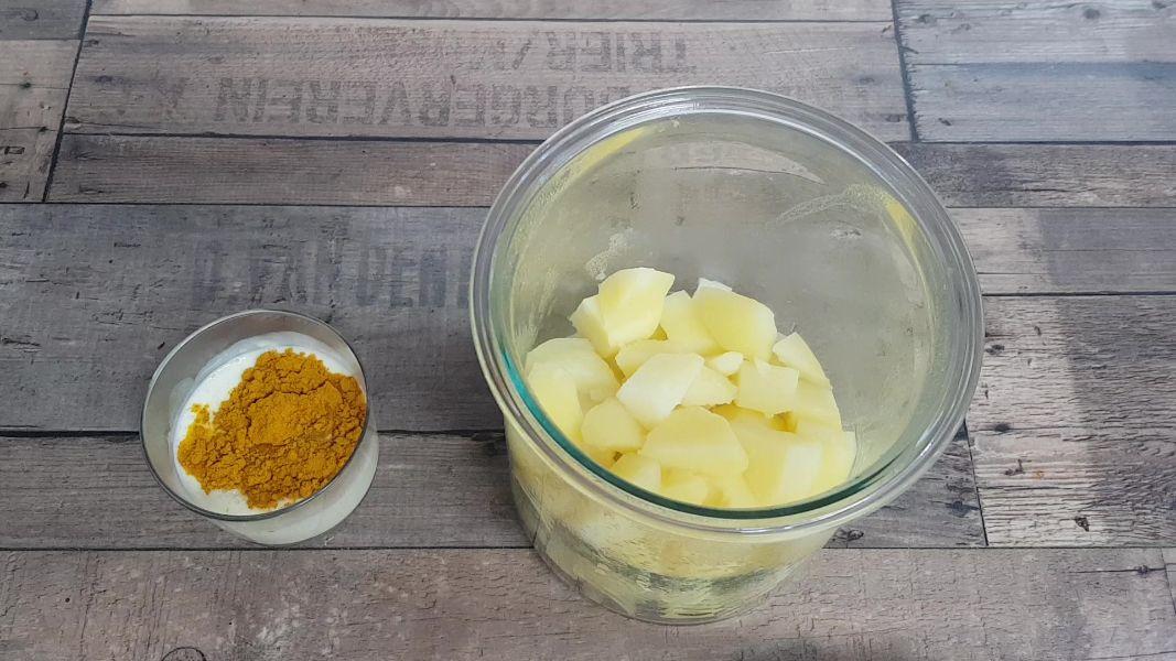 rabo al vino tinto con puré de patatas al curry