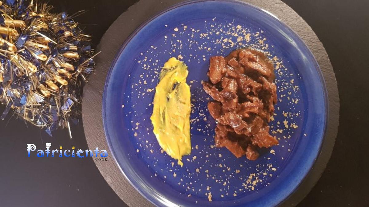 rabo al vino tinto con puré de patatas al curry