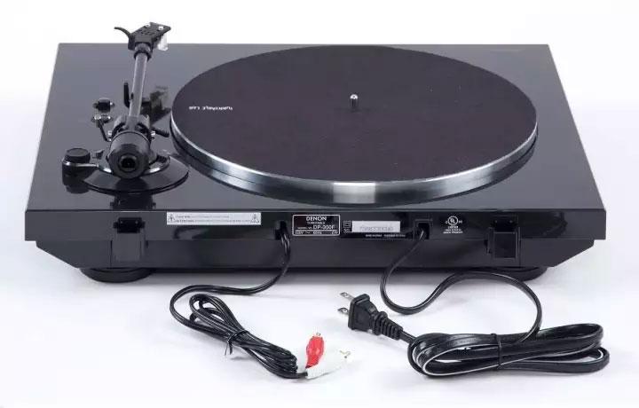 Denon DP-300F - Conexiones