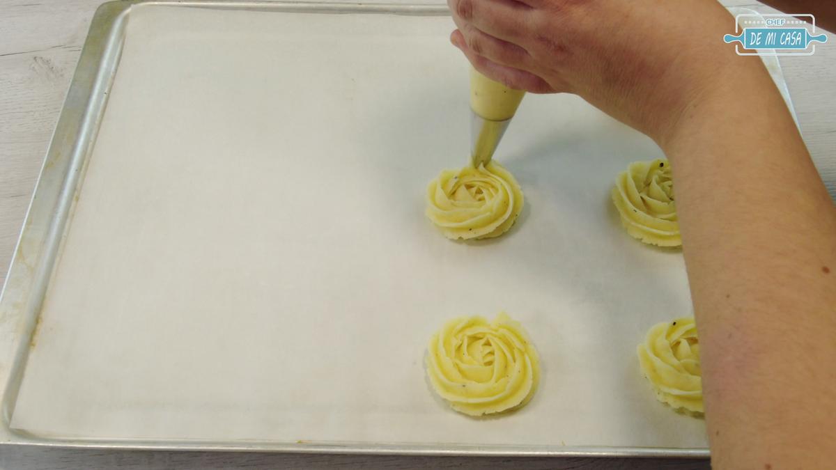 Canapés Pulpo con Patatas Duquesa 5