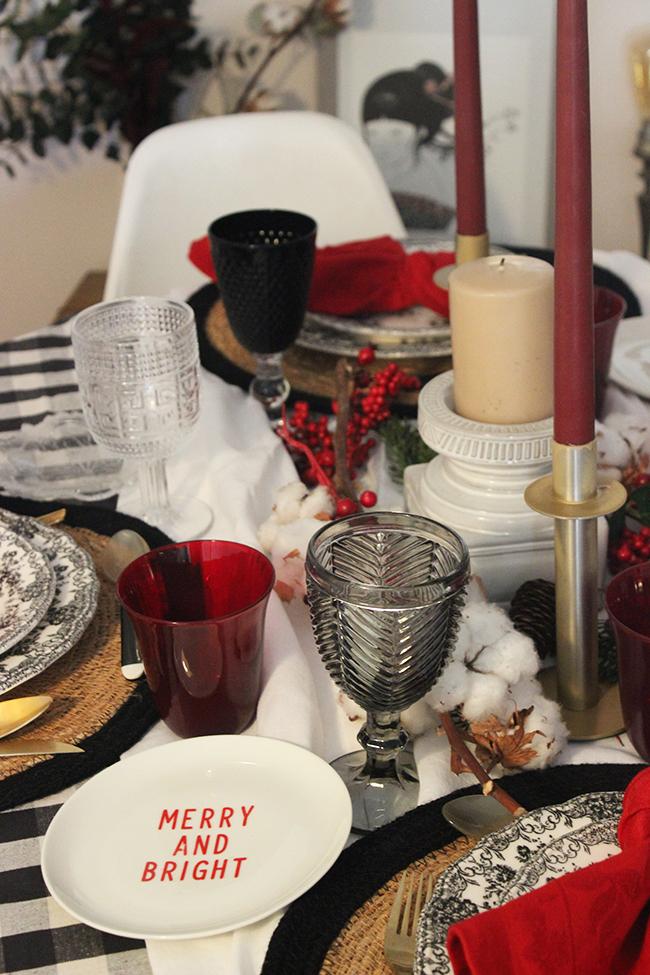 Decorando la mesa para Navidad