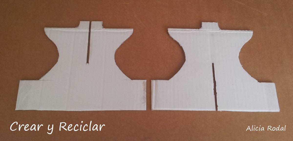 Cómo hacer un Stand, Soporte, Base, Display, Pedestal o Expositor de cartón, para pastel, muffin o cupcakes, fácil, rápido y barato.