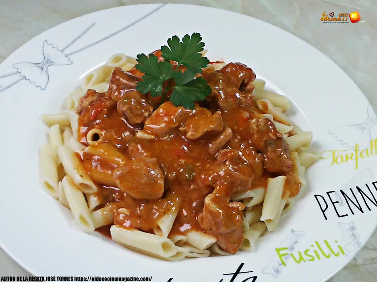 Macarrones con ragut de cerdo