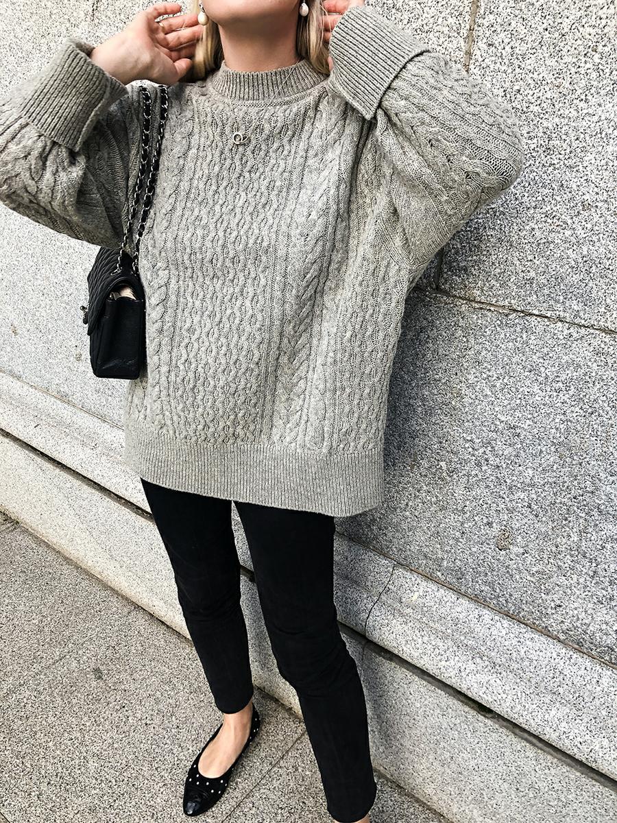 Trini | Jil Sander sweater The Row leggings