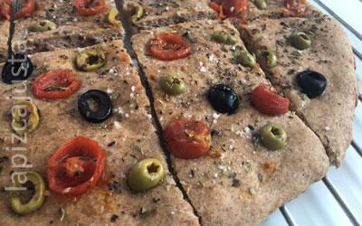 focaccia de aceitunas