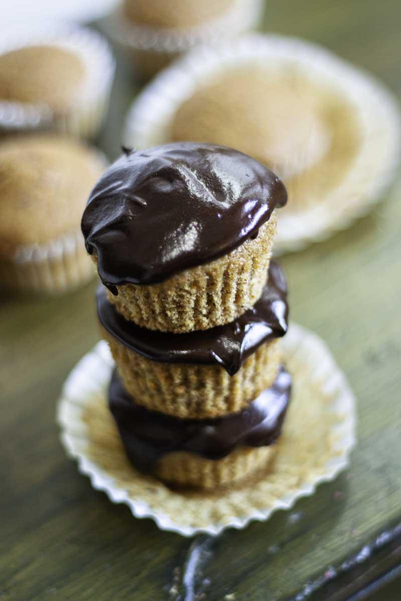 receta magdalenas zanahoria y naranja con chocolate negro