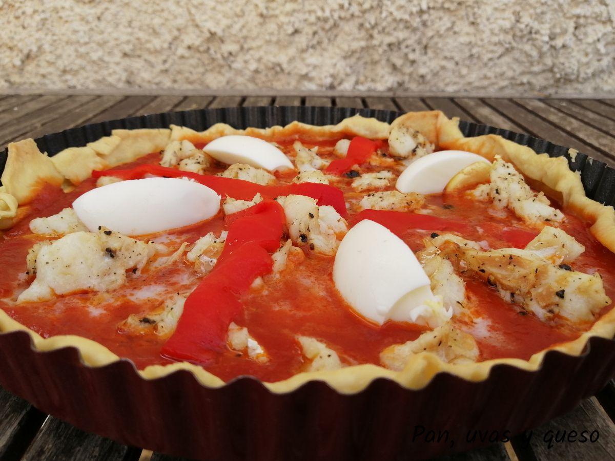 Tarta de bacalao - pan uvas y queso