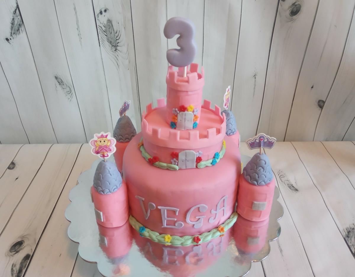 Tarta castillo de princesa fondant
