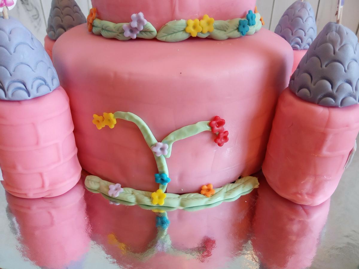 Enredadera fondant castillo