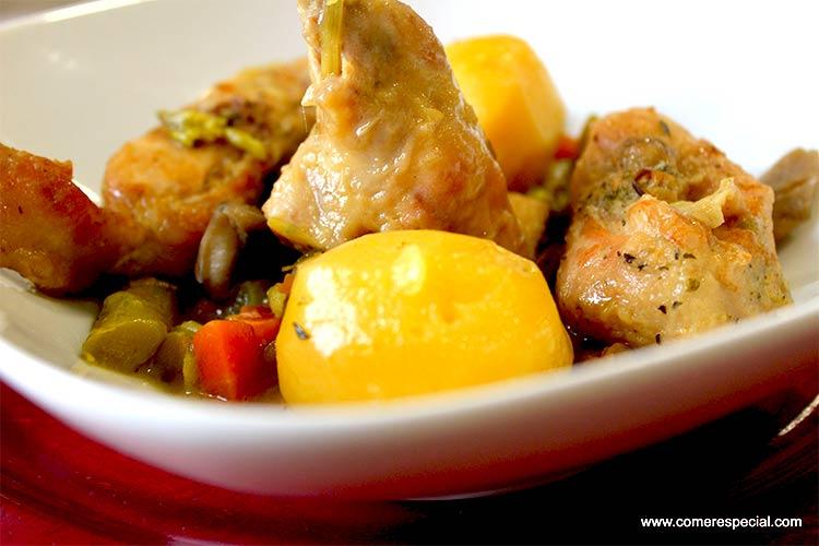 Guiso de conejo con verduras y patatas