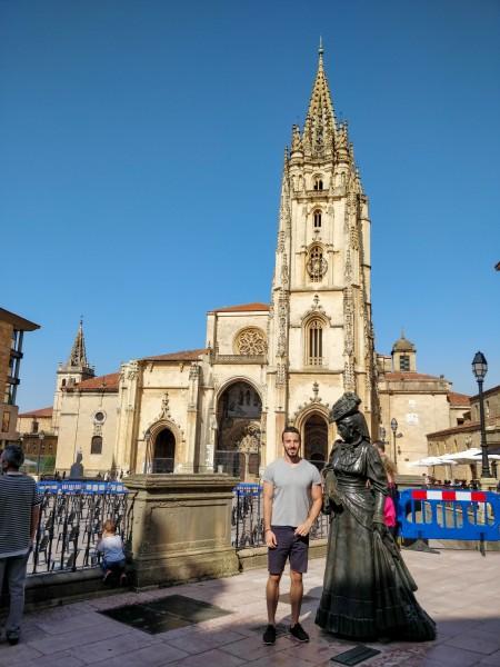 Qué ver en Gijón, Visitar Oviedo