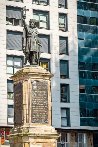 Qué ver en Gijón, Fuente de Don Pelayo