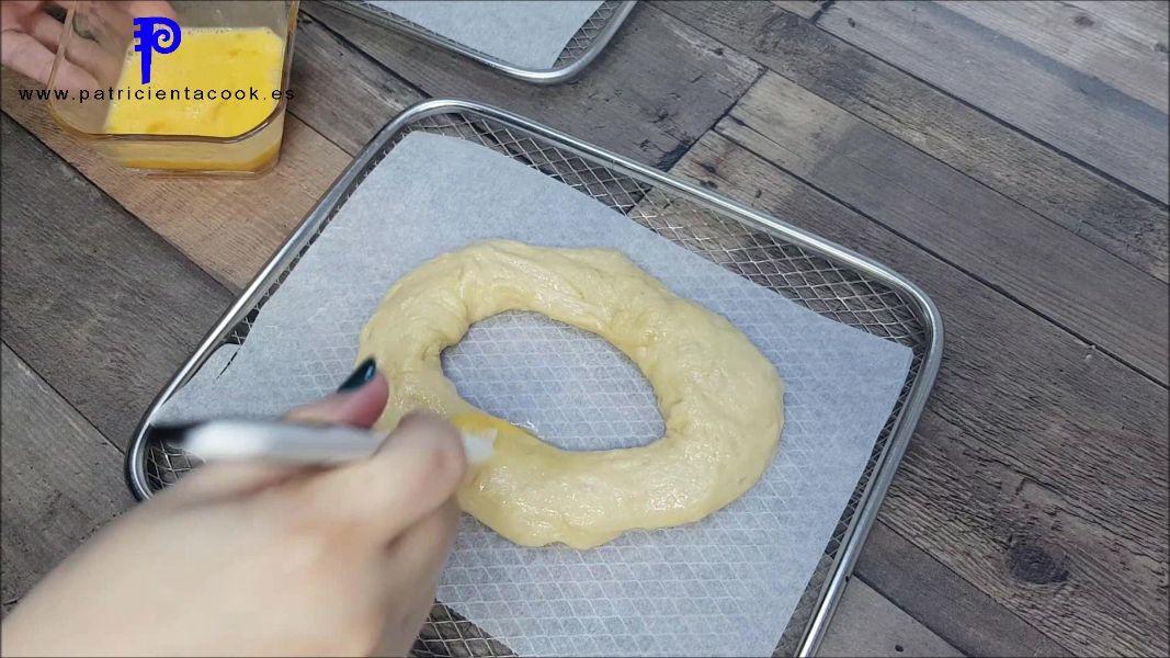 Mini roscones de reyes en freidora de aire caliente