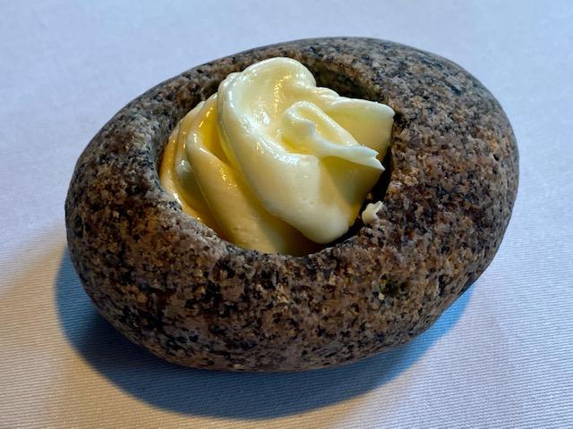 Santo y Seña. Santerra