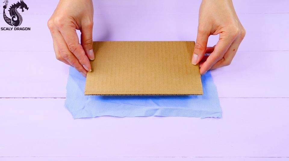 Decorar cajas de cartón