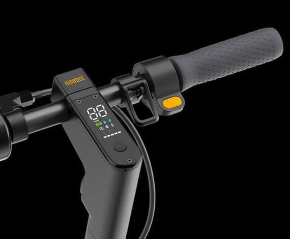 Pantalla del Segway Ninebot Max G30 kickscooter para controlar todas las funciones de tu patinete