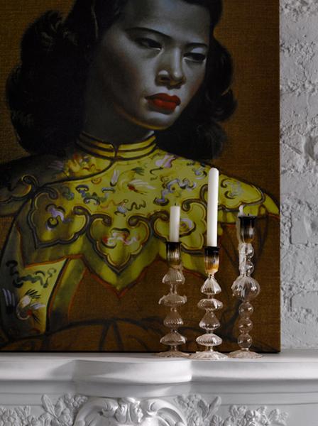 Casa en gris y mostaza