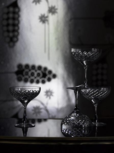 Casa en gris y mostaza