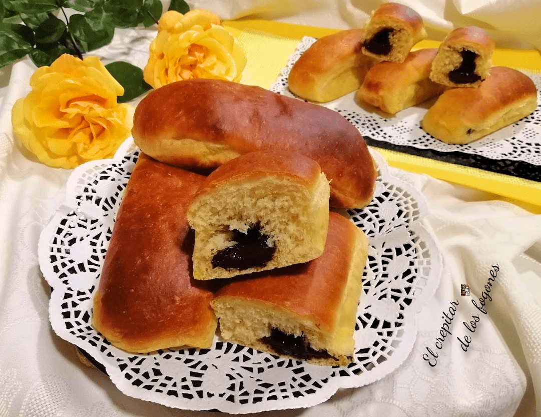 bollos de leche rellenos