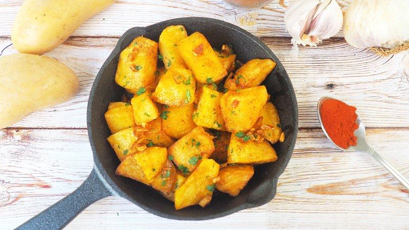 guarnicion patatas fritas con ajo