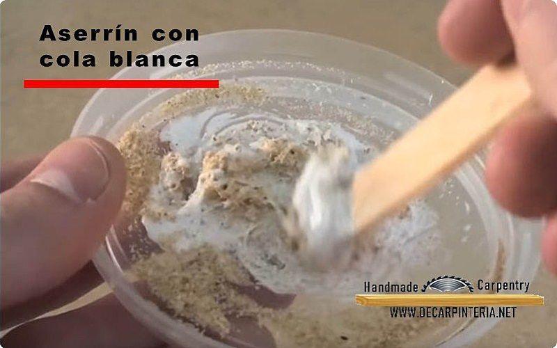 masilla-para-madera-usando-aserrín-con-pega-blanca-5