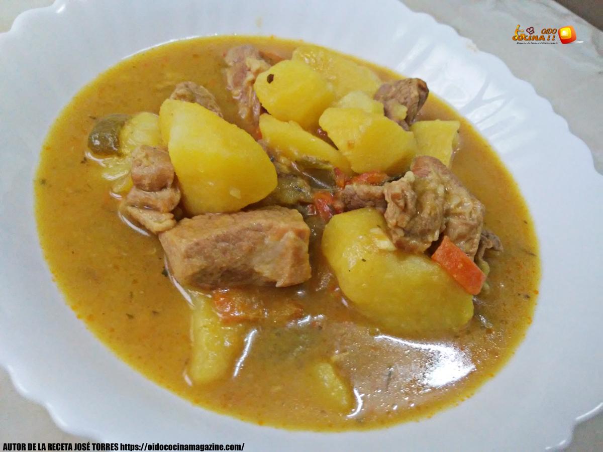 Patatas guisadas con magro