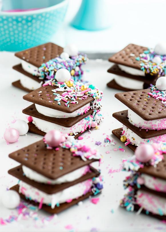 Sándwiches de nubes con fideos de chocolate: Recetas infantiles originales