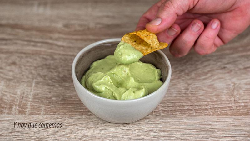 salsa de guacamole para aperitivo