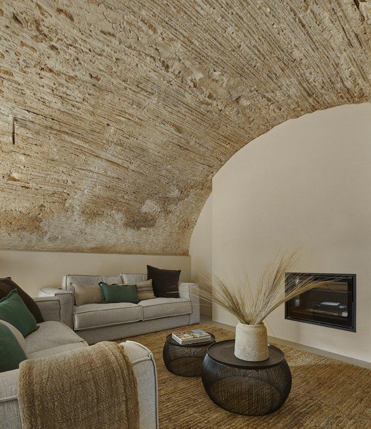 Techos abovedados en la reforma de una masía.