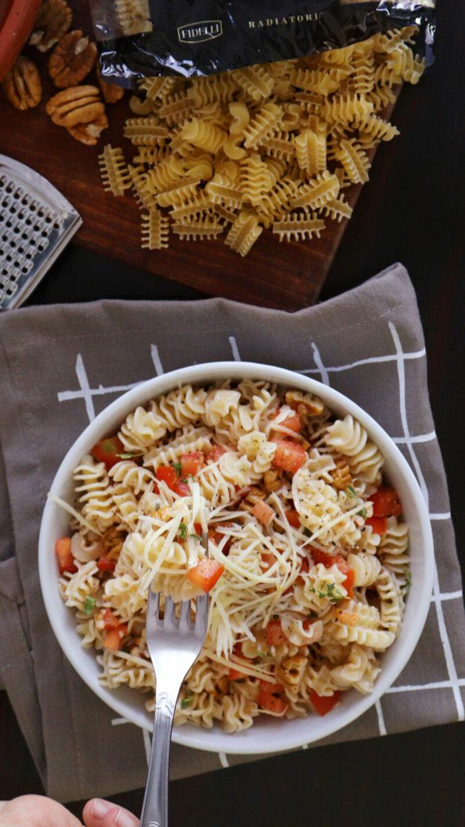 ensalada de pasta fideos fresca facil rapida tomate ajo