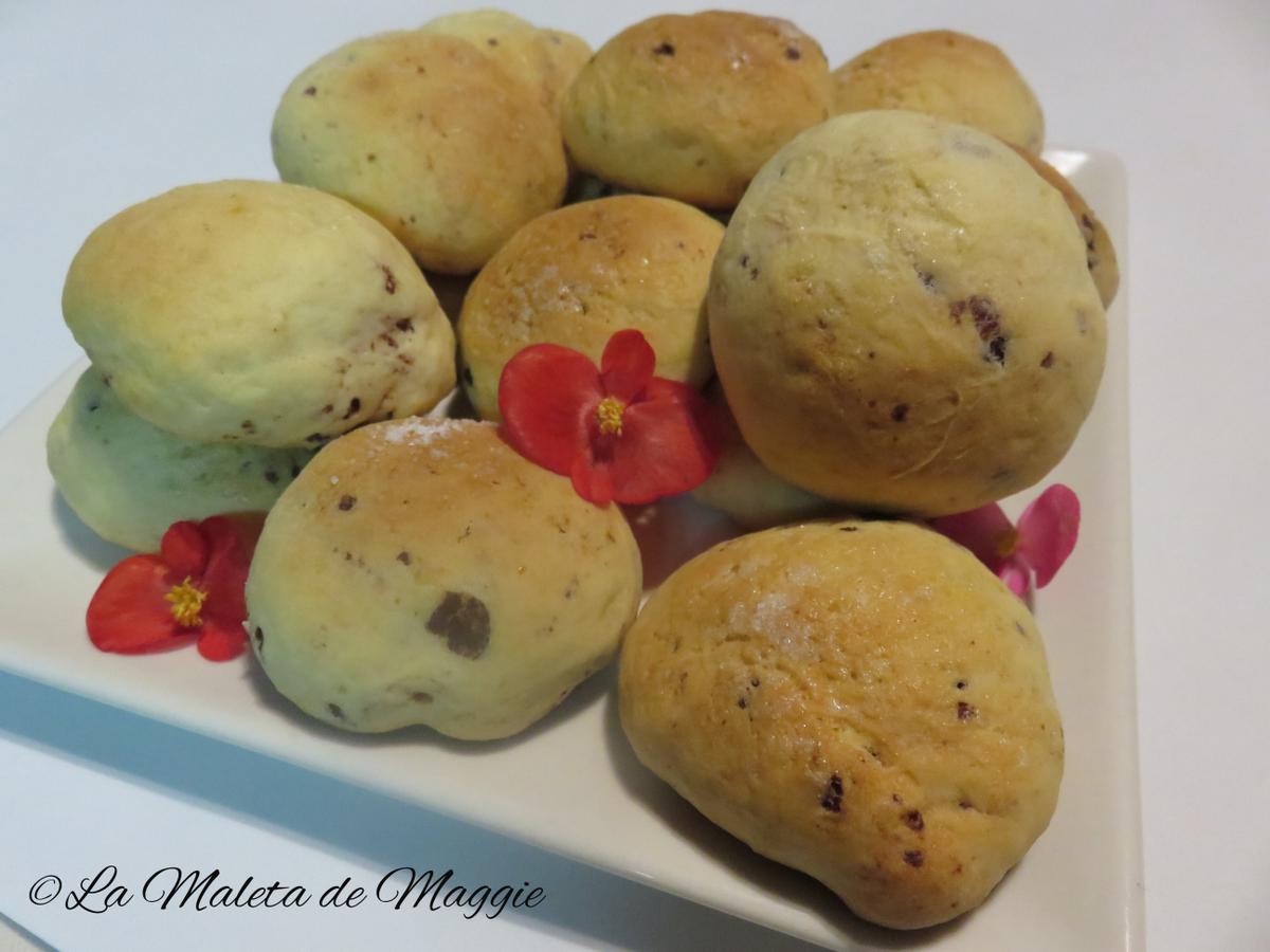 Bollitos de nata (crema de leche)