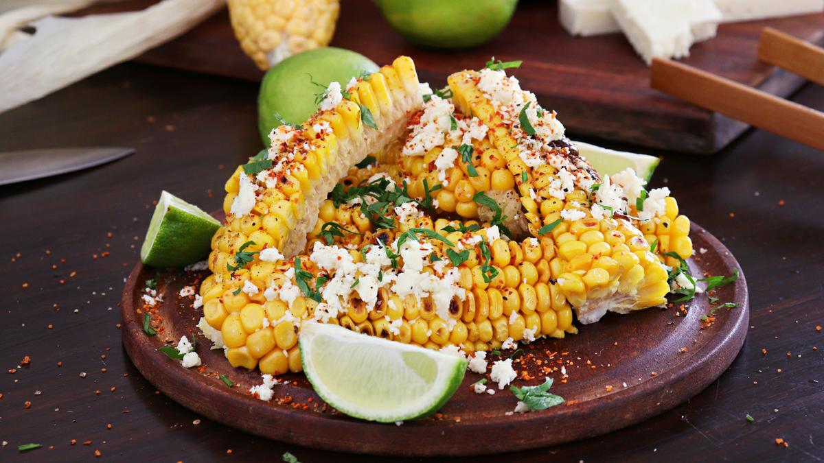 choclos con manteca queso corn ribs elote